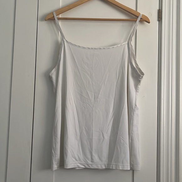 Northern Reflections White Camisole - Picture 4 of 4